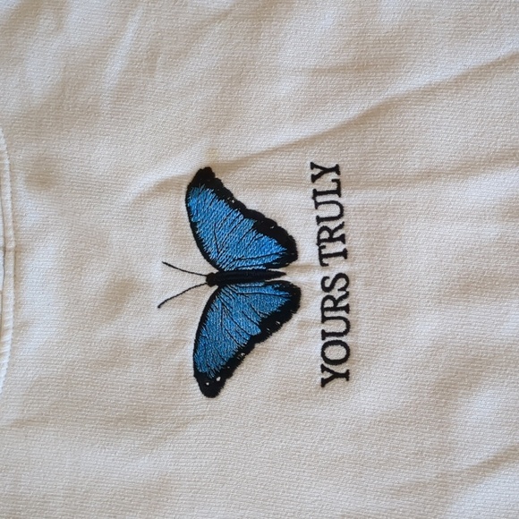 Yours Truly Butterfly Hoodie size Large - Picture 4 of 8